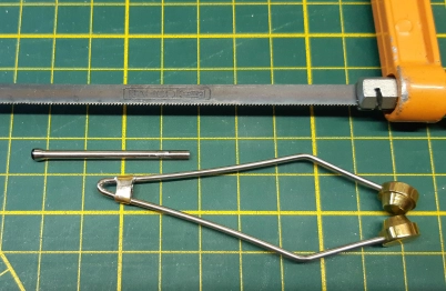 Disassembly of a bobbinholder for the tube. Disassembly of a bobbinholder for the tube.