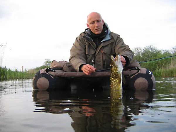 Poul's pike - Friend Poul with a pike from some "secret" lakes that were supposed to hide some of the best pike fishing on the surface of the planet. Unfortunately this was the only decent fish we caught between three of us when I was there. But 15-20 pike daye have happened on these small lakes.